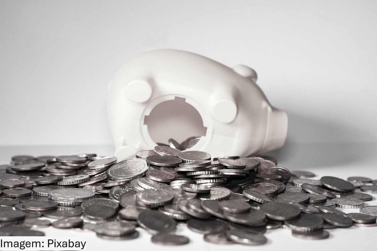Poupança em agosto de 2025 registra saldo de R$ 1 trilhão, aponta Banco Central