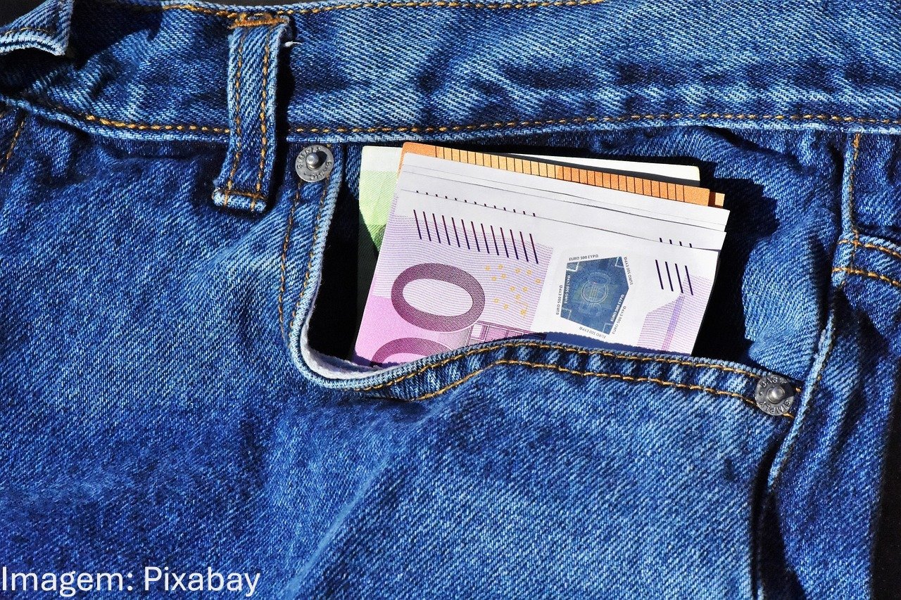 Recompra de ações: Como esse movimento pode te beneficiar na Bolsa